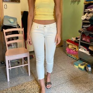 Levi’s 711 Skinny White Cropped Jeans